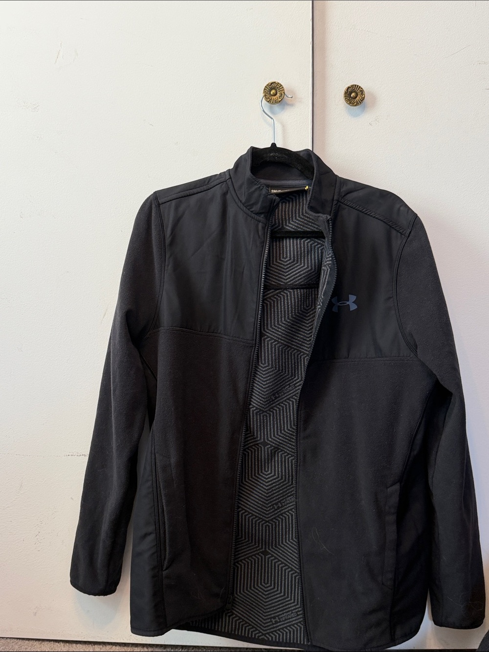 Small Under Armour Black Men’s Performance Full-Zip Jacket